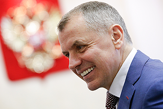 Владимир Константинов