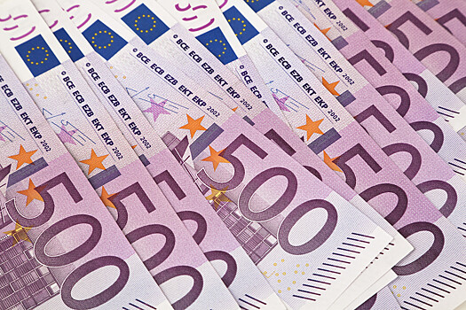 В Италии уборщица выбросила матрас с украшениями на €50 000