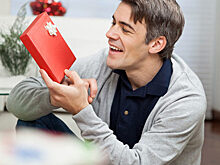 Что подарить мужу на Новый 2019 год: лучшие идеи