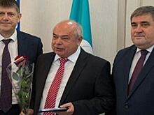 Глава города вручил медали «За заслуги перед Калининградом»
