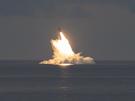 ВМС Великобритании провели неудачный пуск баллистической ракеты Trident II – СМИ