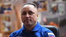 Космонавты на МКС смогут встретить Новый год 15  раз