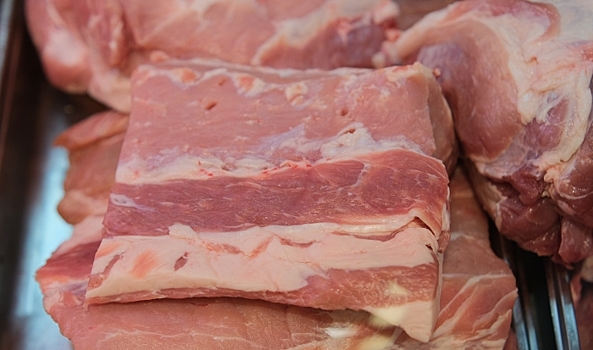 В Волгоградской области выявили 845 кг подозрительной свинины