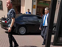 На экс-чиновника завели дело после скандала на Арбате