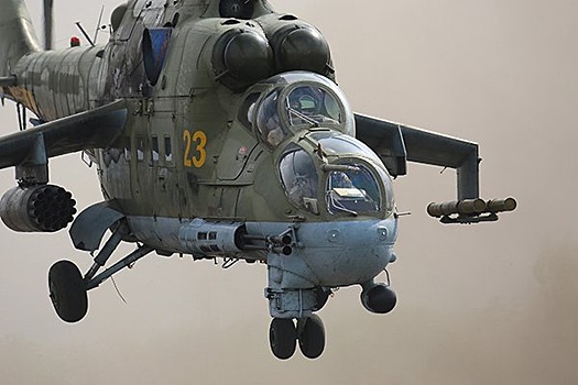 "Летающие танки": вертолеты Ми-24 имеют успешный опыт борьбы с самолетами и БПЛА