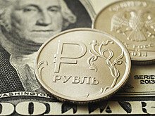 МЭР ожидает возвращение курса доллара к 63 рубля