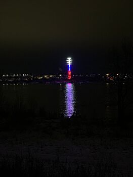 Трехцветная вышка в Костроме стала народным местом для фотосессий