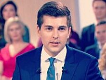 На новом "Пусть говорят" гостей успокаивают валерьянкой и коньяком