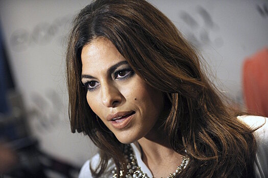 Стоит ли удалять родинки на лице и теле: мнение дерматолога