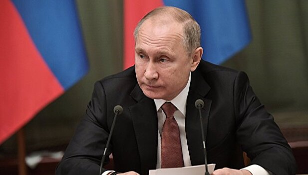 Путин отметил вклад сотрудников МЧС в проведение операций в Сирии
