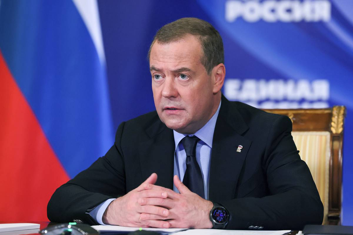 Медведев прокомментировал запрет пропаганды ЛГБТ в Грузии