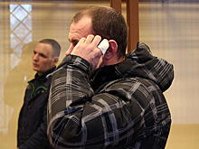 Наручники полицейского не признали «спецсредством»