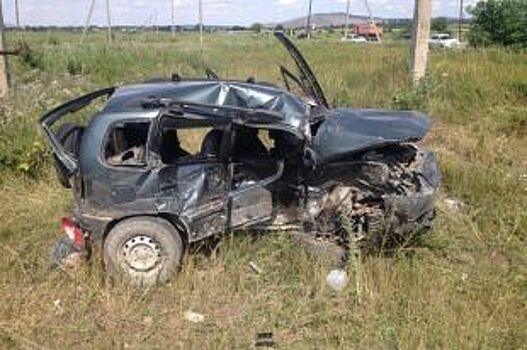 Житель Ставрополья умер в реанимобиле после аварии на подъезде к Черкесску