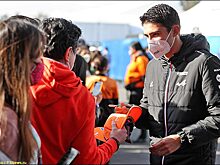 На машине Окона также был заменен двигатель перед «Гран-при Мексики»