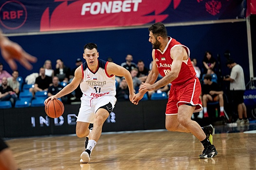 Игрок БК «Пари НН» Александр Хоменко сыграл за сборную России