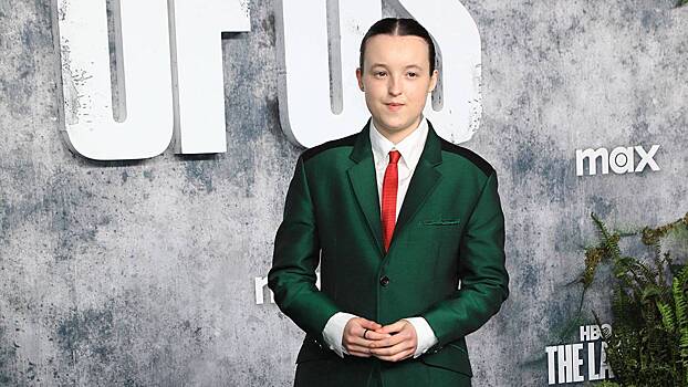 Почему Беллу Рамзи критикуют и каким был ее путь к славе