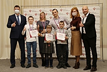 Юлия Рокотянская наградила победителей соревнований по подтягиваю в Рязани