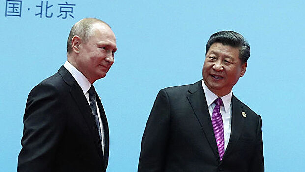 Путин и Си Цзиньпин приехали в зоопарк на «Аурусе»