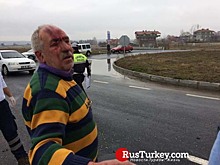 В Текирдаге джип разорвал автомобиль пополам