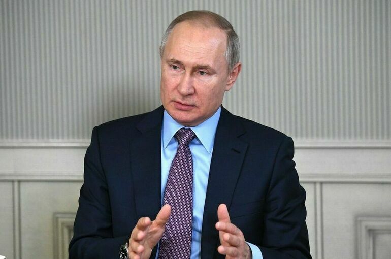 Путин заявил, что капитальная база банков РФ прошла испытание на прочность