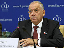 Сенатор Митин презентовал свою книгу о первом российском губернаторе Меншикове
