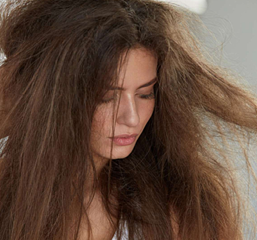 Что делать если волосы сухие, ломкие и пушистые