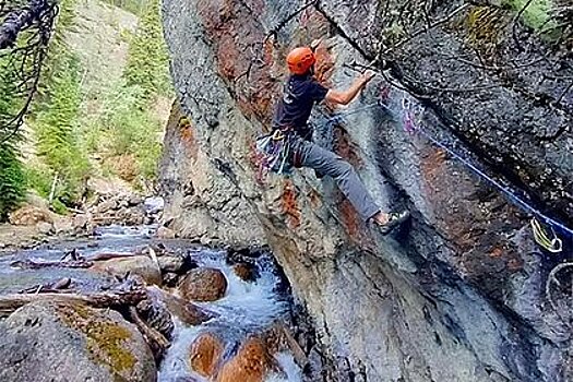 Турист отправился в отпуск мечты с супругой и умер у нее на руках