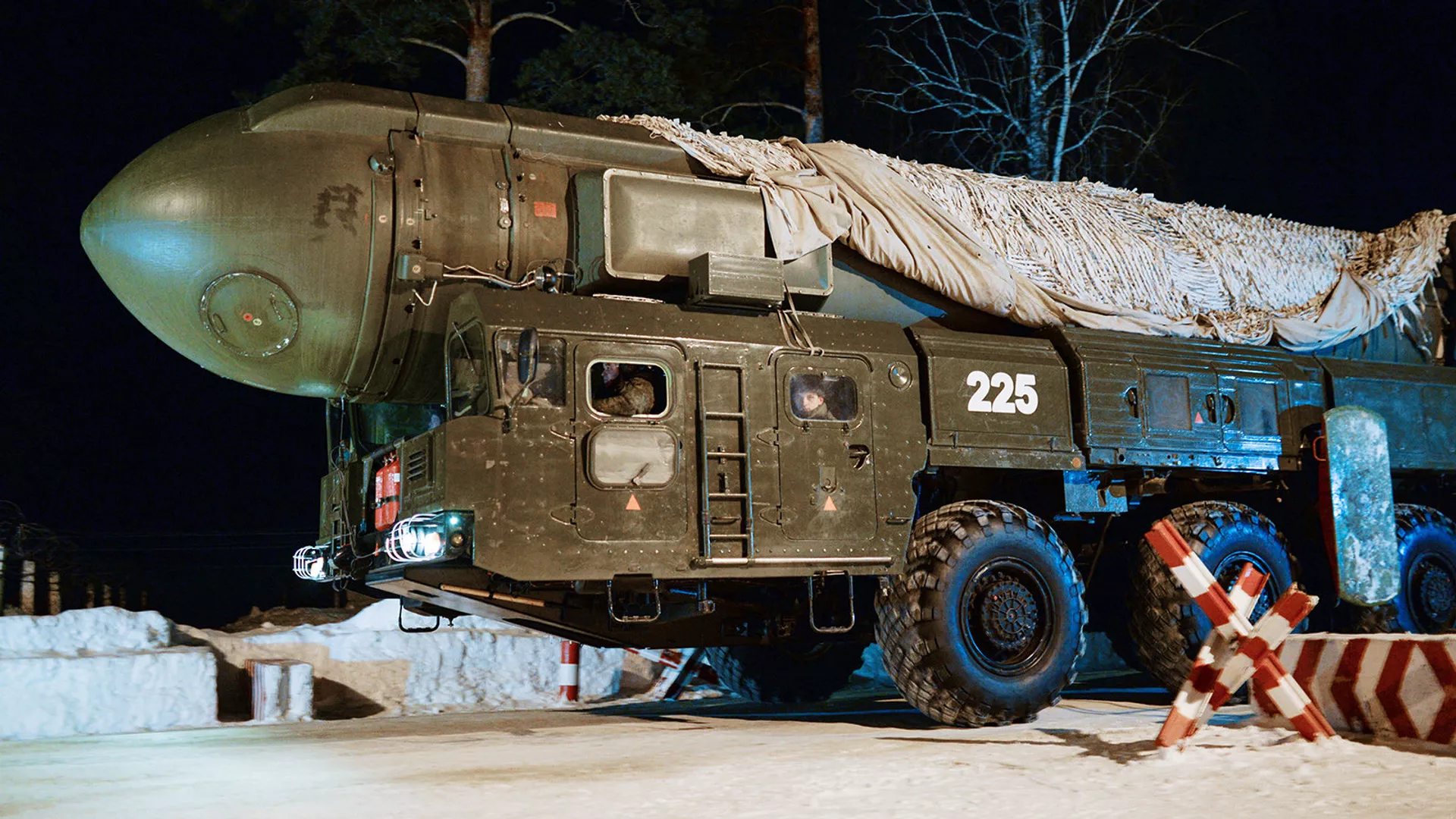 Песков: Россия по-прежнему не получила ответа от США на инициативу по ДСНВ