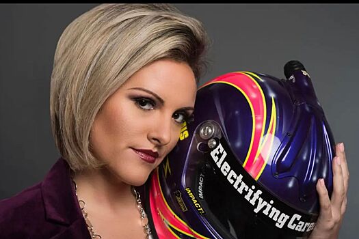 Алли Оуэнс объявила о возвращении в гонки после 9 лет отсутствия и раскритиковала NASCAR