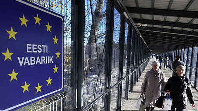 В ФТС предупредили о больших очередях на пункте пропуска из Эстонии в Россию