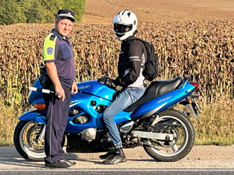 С липчанами, водителями двухколесной мототехники, автоинспекторы организуют профилактические инструктажи