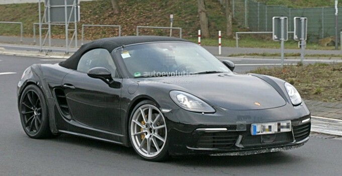 Появились первые шпионские фотографии Porsche 718 Boxster GTS 2018