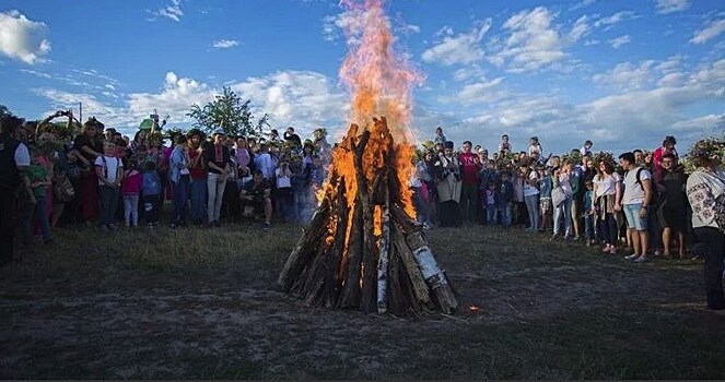 В ЮЗАО отметили праздник Ивана Купалы