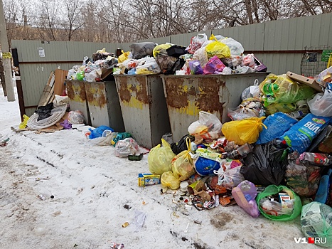 Волгоград тонет в мусоре: народная карта дворовых свалок продолжает расширяться