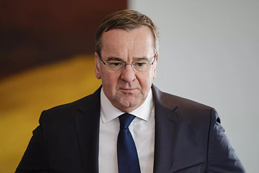 Глава Минобороны ФРГ прокомментировал возможность поставок ракет Taurus на Украину