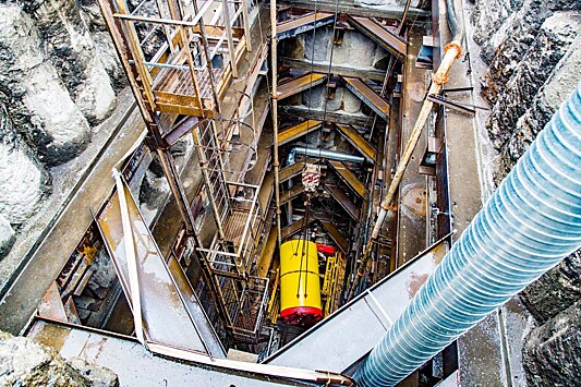Восемь подводных газопроводов реконструировали в Москве
