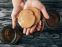 Диетолог рассказала, чем так полезен чайный гриб