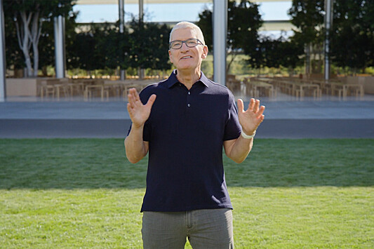 Глава Apple Тим Кук заявил, что детей нужно учить языкам программирования