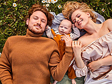 Звезда «Холопа» впервые показала своего ребенка