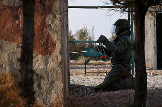 Правительственная армия Сирии продолжает борьбу с боевиками в провинции Хама