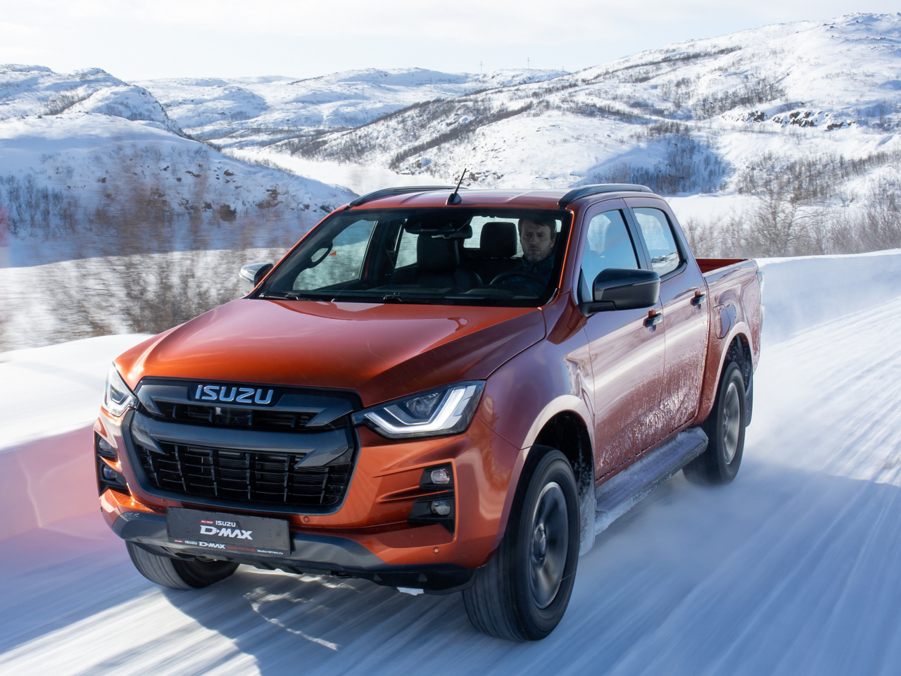 Isuzu D-Max: проверяем японский пикап русским севером - Рамблер/авто