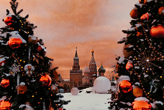 Кремлевский дворец ждет ребят на новогодние елки