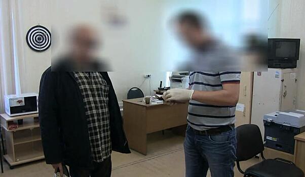 В Кирове задержали 56-летнего сбытчика наркотиков