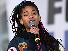 Дочь Уилла Смита сделала каминг-аут как полиаморка