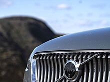 Продажи Volvo XC90 в России выросли в 2020 году. Чем привлекает кроссовер?
