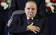Президент Алжира ушел с поста и вызвал ликование народа