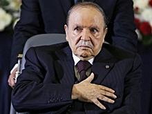 Президент Алжира ушел с поста и вызвал ликование народа