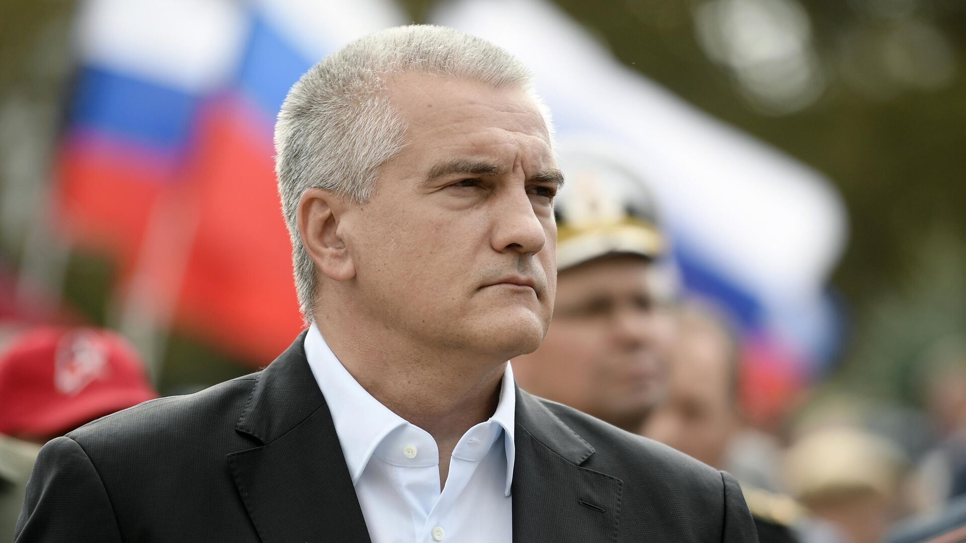 Аксенов пообещал зарезервировать места в органах власти Крыма для участников СВО