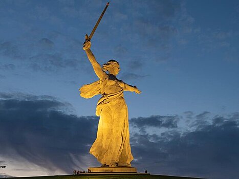 Ректор московской академии Николай Чесноков погиб в монументе "Родина-мать зовет!"