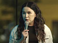 Звезда «Женского стендапа» понюхала шубу Баскова